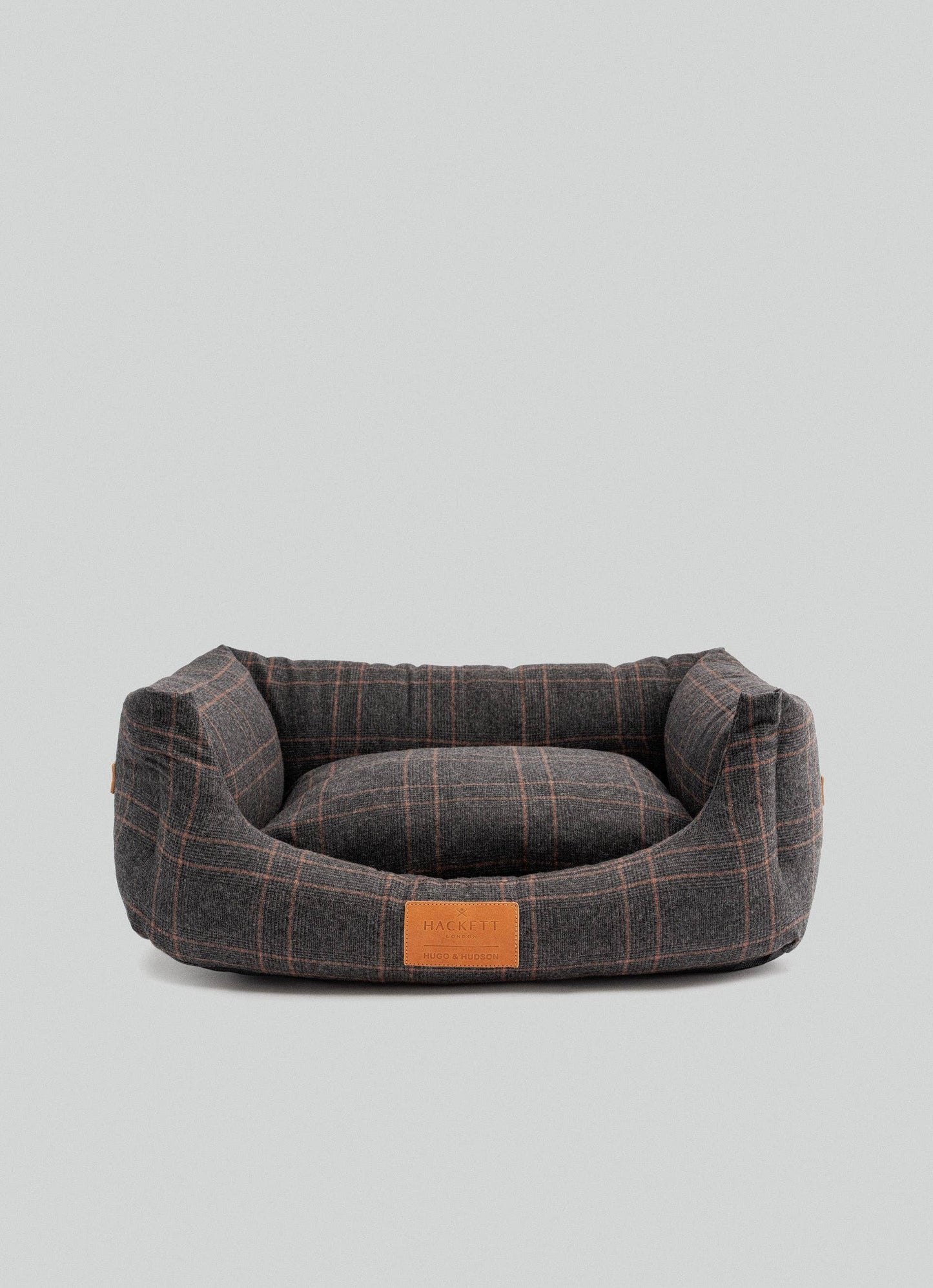 Hackett x Hugo & Hudson tweed dog bed